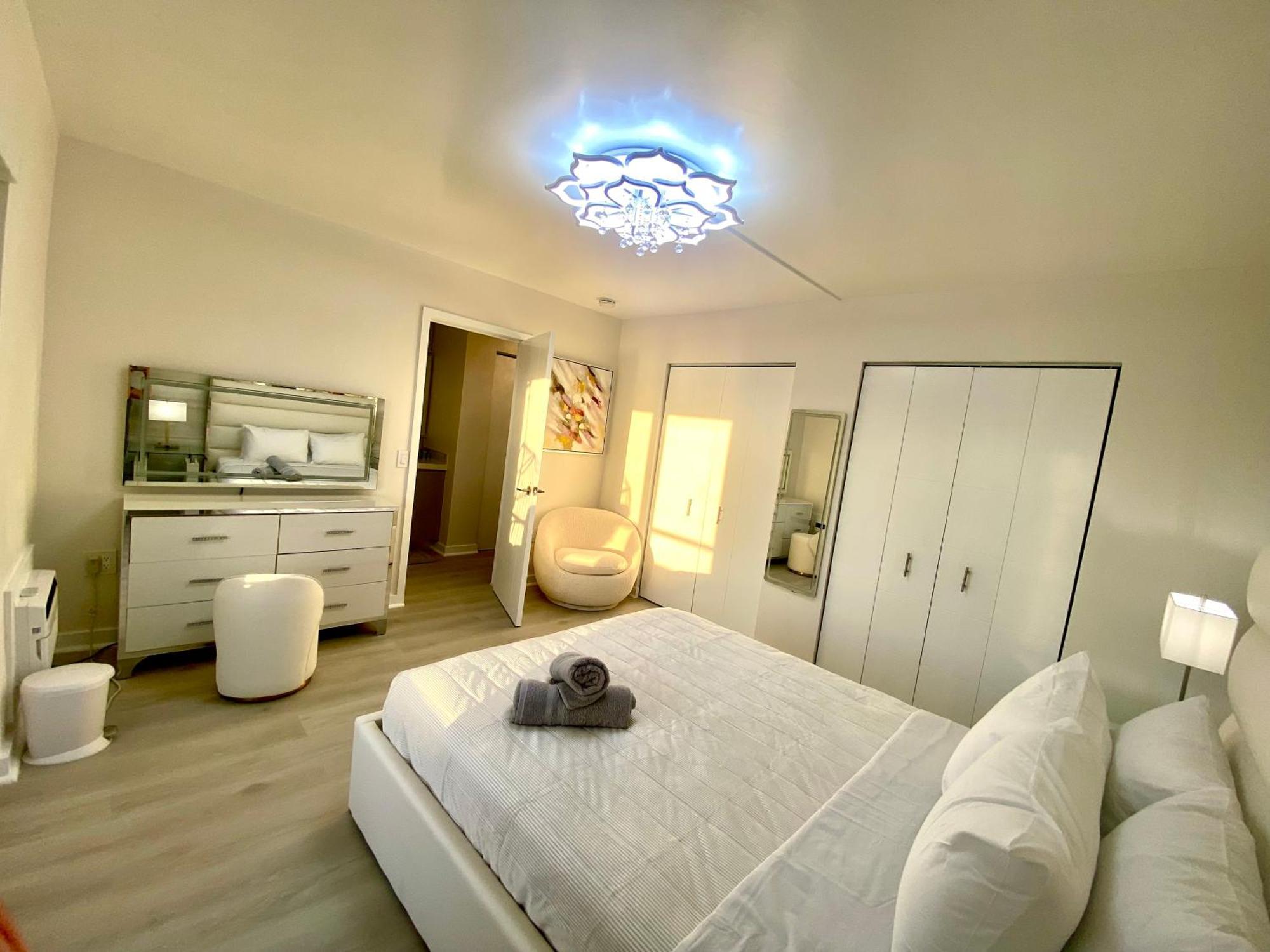 Panoramic Luxurious Waterfront One Bedroom Apartment With Miami Skyline View Free Parking 5Min Drive To 迈阿密海滩 外观 照片