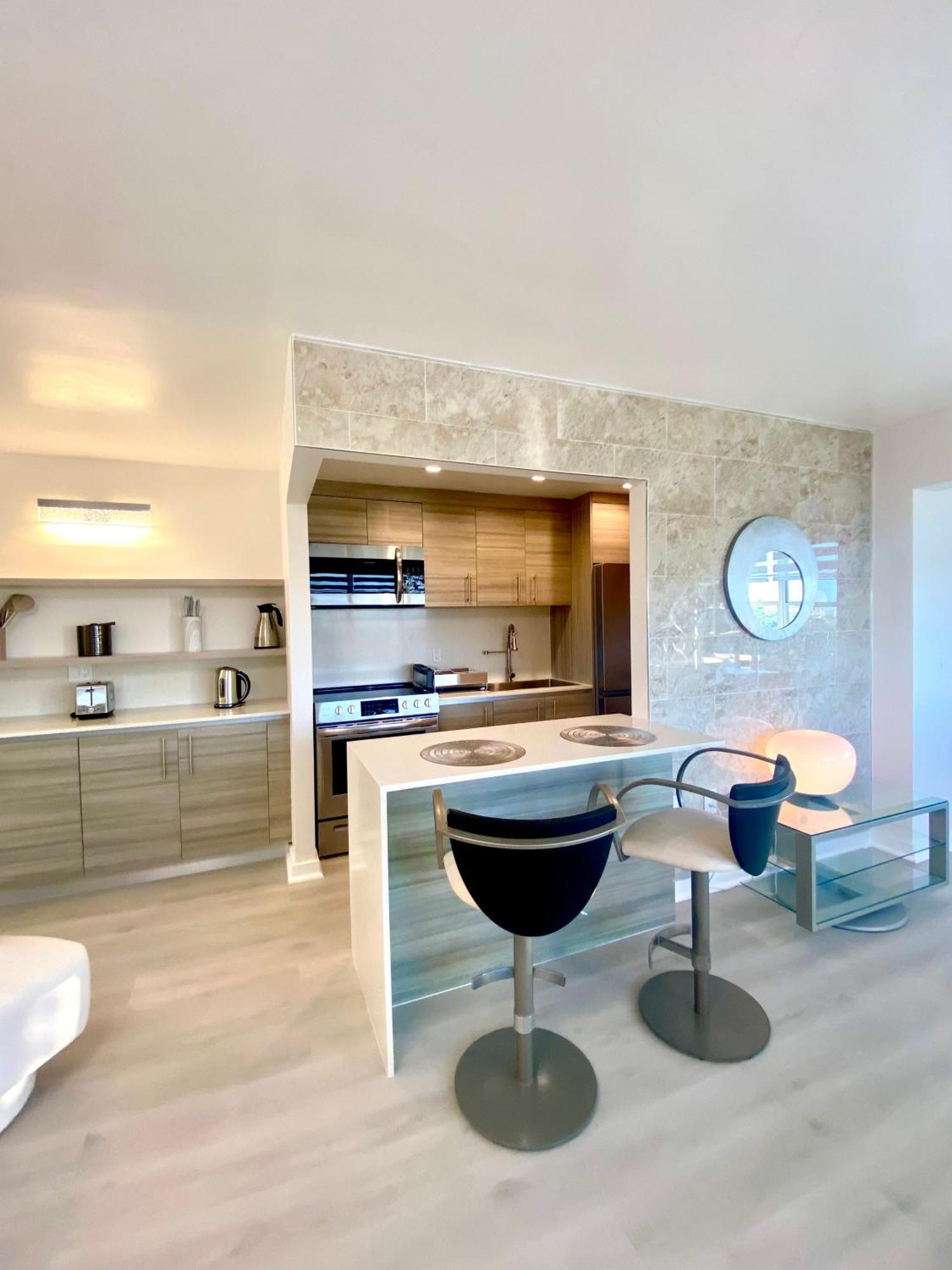 Panoramic Luxurious Waterfront One Bedroom Apartment With Miami Skyline View Free Parking 5Min Drive To 迈阿密海滩 外观 照片